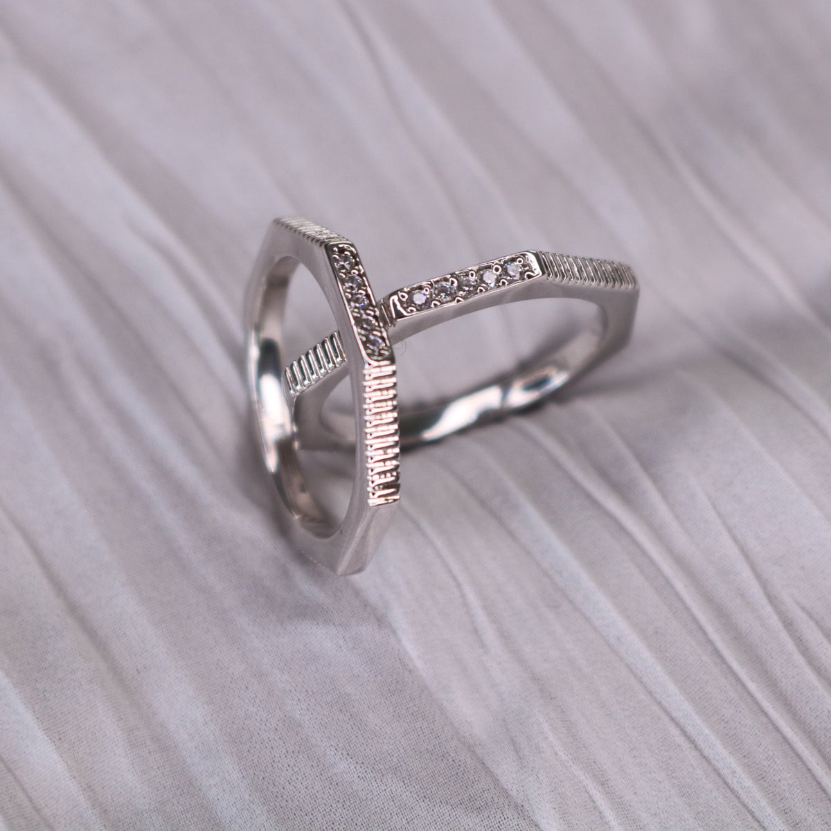 Slim Octo Pavé Ring